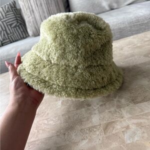 Urban outfitters green bucket hat Brown Strings